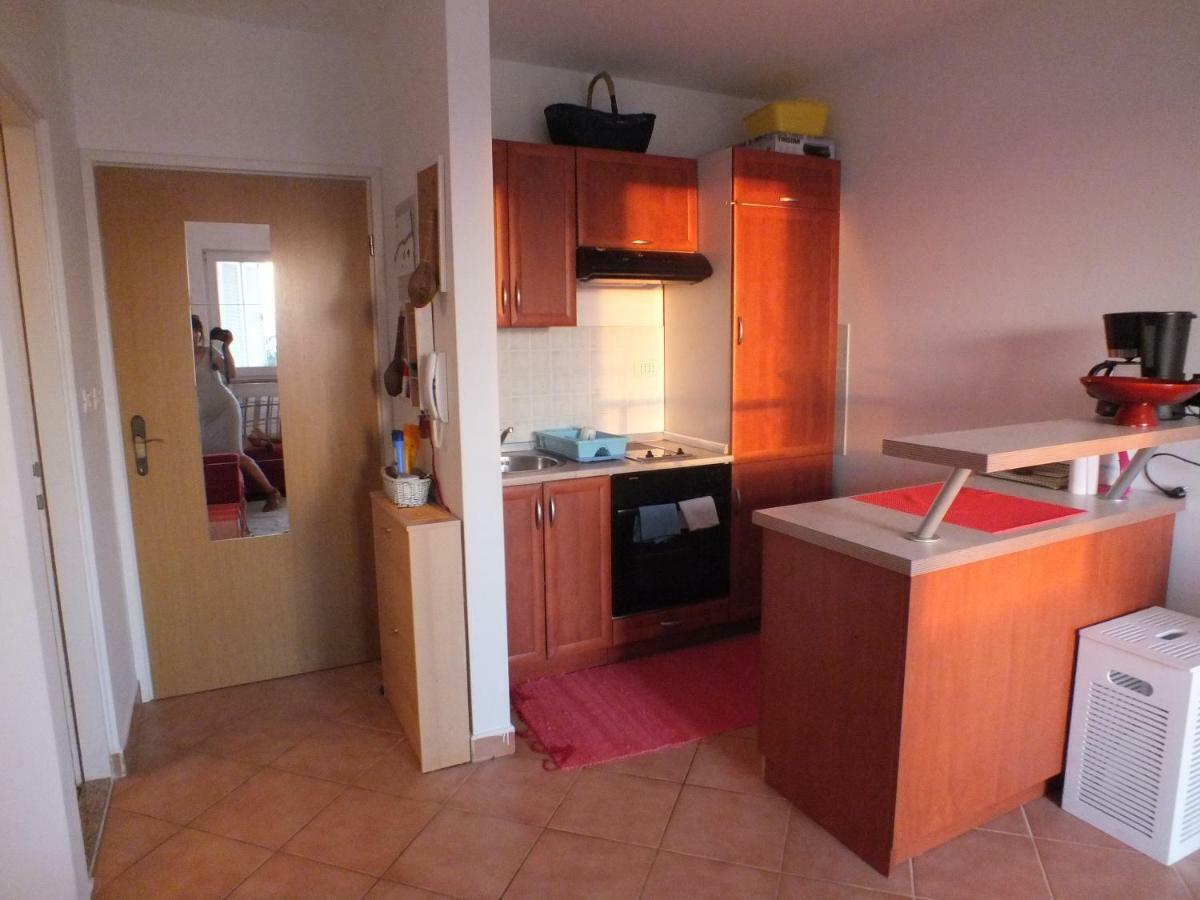 Apartment Jurja Povljana Extérieur photo